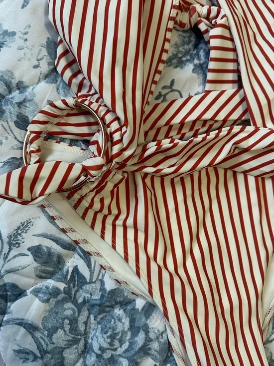 For love and lemons Havana O ring swimsuit striped one piece - Picture 7 of 13
